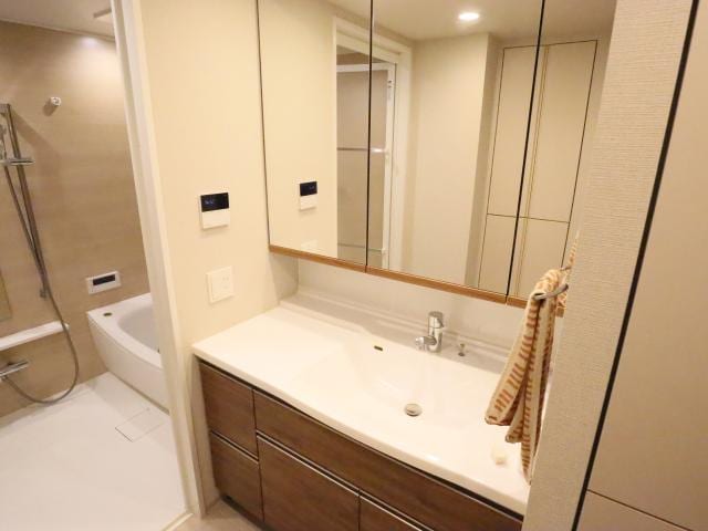  大和路線・関西本線/奈良駅 徒歩5分 5階 築2年