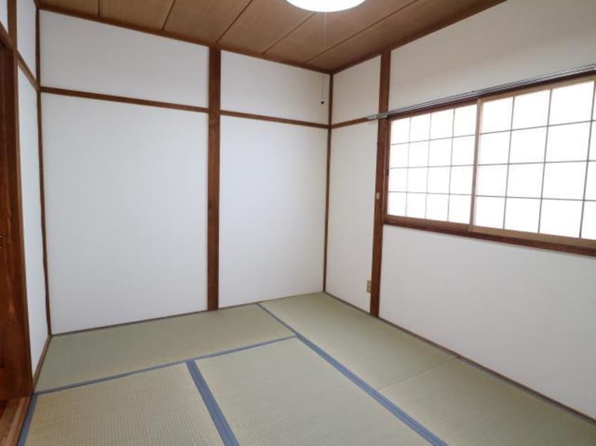  近鉄難波線・奈良線/新大宮駅 徒歩11分 1-2階 築45年