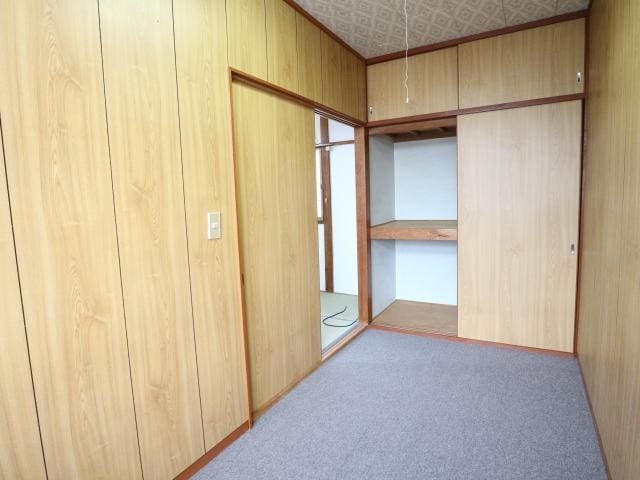  近鉄難波線・奈良線/新大宮駅 徒歩11分 1-2階 築45年