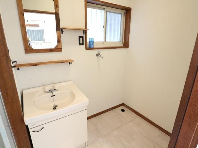  桜井線<万葉まほろば線>/京終駅 徒歩17分 1-2階 築36年