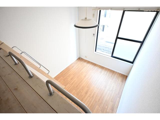  大和路線・関西本線/奈良駅 バス9分北神殿下車:停歩6分 1階 築27年