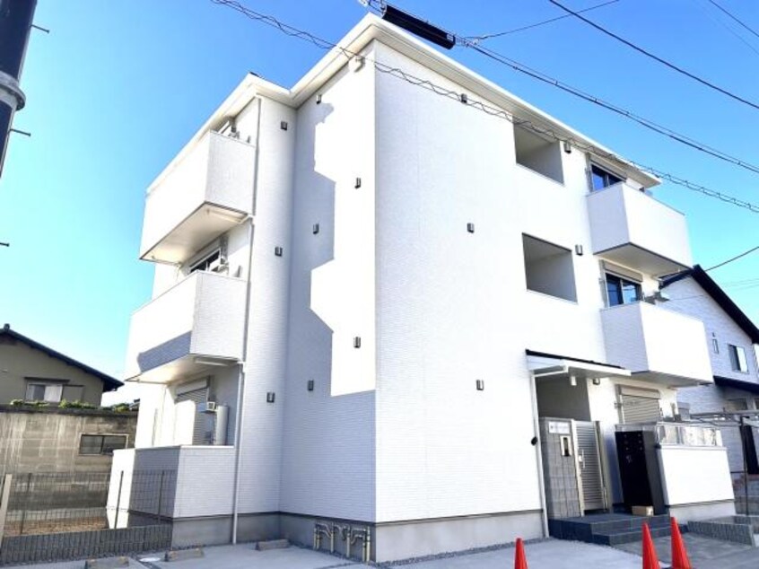  近鉄難波線・奈良線/近鉄奈良駅 徒歩20分 2階 1年未満