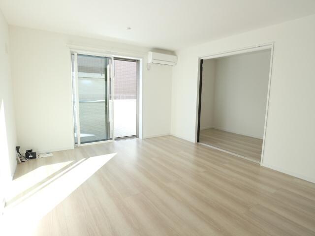  近鉄難波線・奈良線/近鉄奈良駅 徒歩20分 2階 1年未満