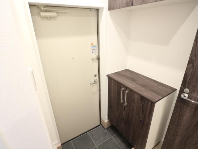  近鉄難波線・奈良線/近鉄奈良駅 徒歩20分 1階 1年未満