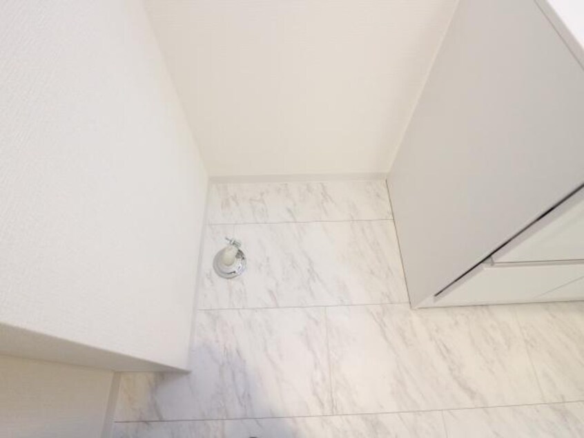  近鉄難波線・奈良線/近鉄奈良駅 徒歩20分 1階 1年未満