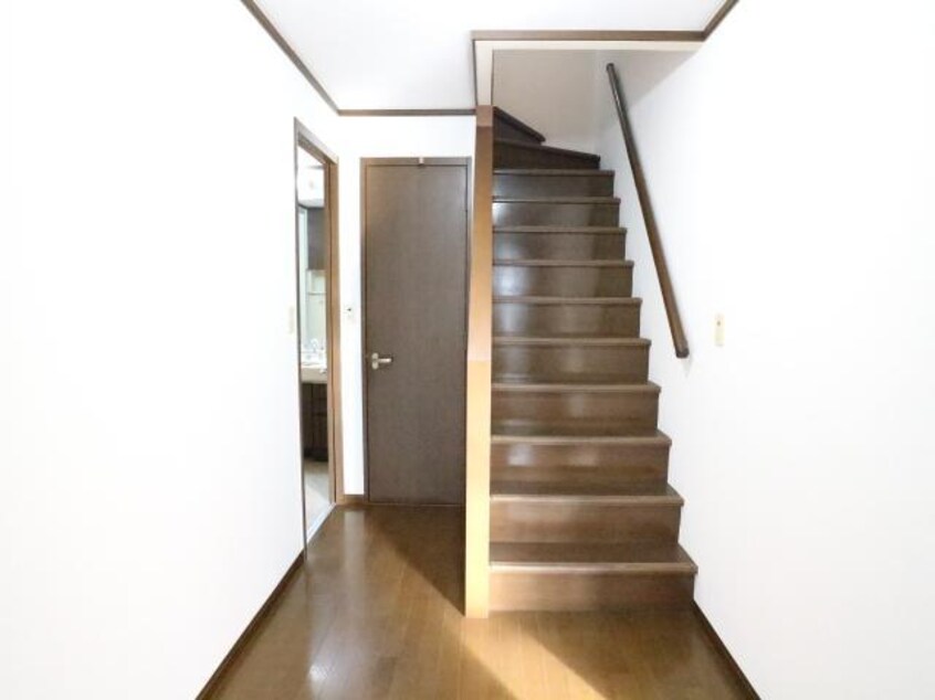  大和路線・関西本線/加茂駅 徒歩15分 1-2階 築32年