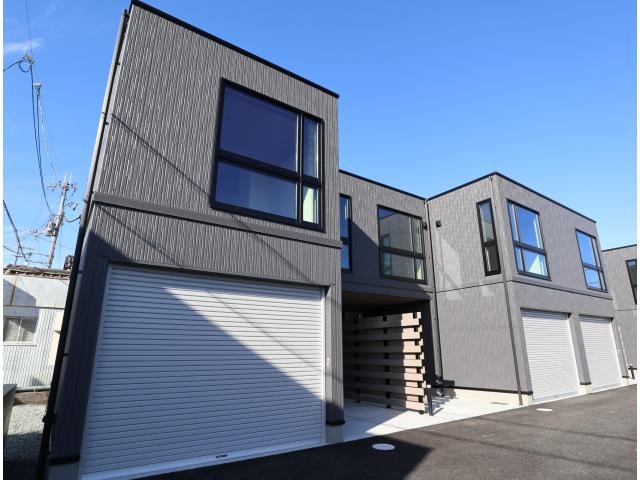  近鉄難波線・奈良線/新大宮駅 徒歩20分 1-2階 1年未満