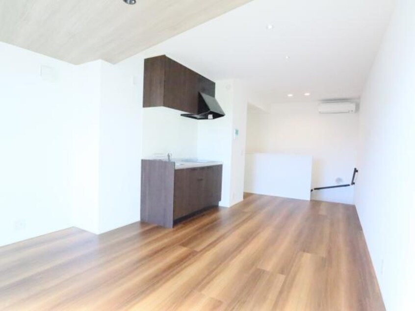  近鉄難波線・奈良線/新大宮駅 徒歩20分 1-2階 1年未満