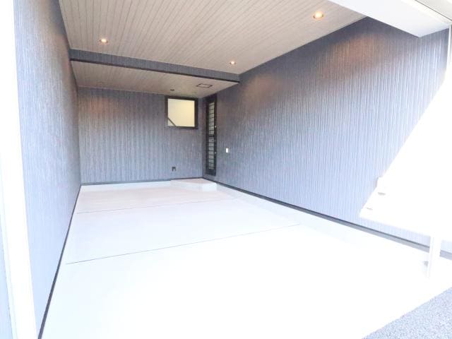  近鉄難波線・奈良線/新大宮駅 徒歩20分 1-2階 1年未満