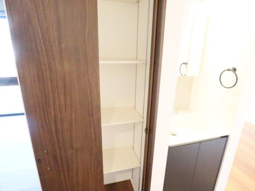  近鉄難波線・奈良線/新大宮駅 徒歩20分 1-2階 1年未満