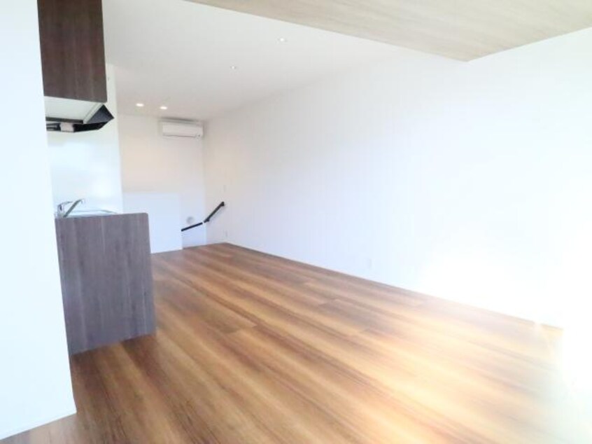  近鉄難波線・奈良線/新大宮駅 徒歩20分 1-2階 1年未満