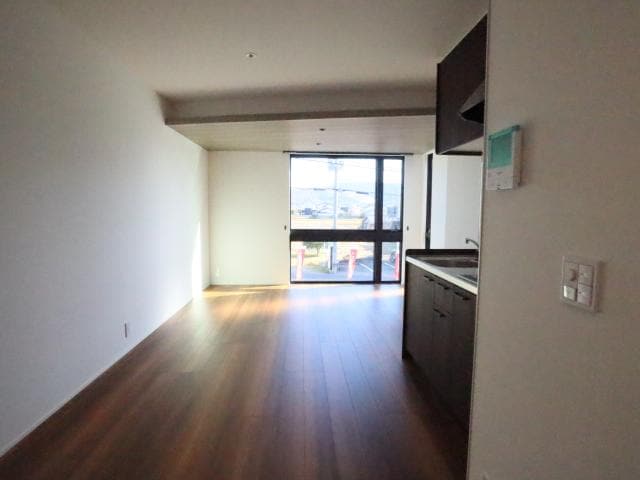  近鉄難波線・奈良線/新大宮駅 徒歩20分 1-2階 1年未満