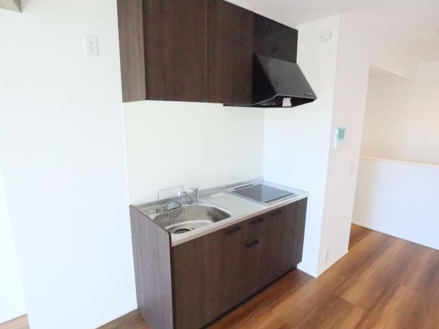  近鉄難波線・奈良線/新大宮駅 徒歩20分 1-2階 1年未満