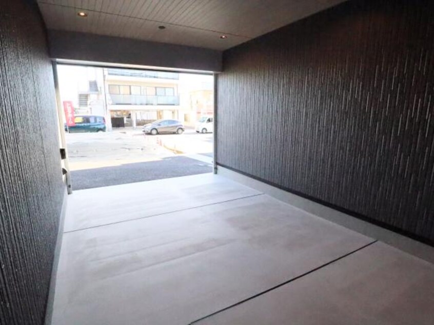  近鉄難波線・奈良線/新大宮駅 徒歩20分 1-2階 1年未満