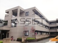 メゾンプルミエＭ