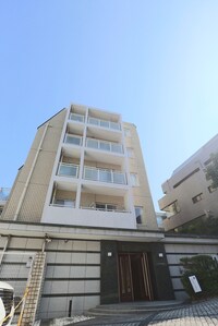 アクシルコート目黒花房山