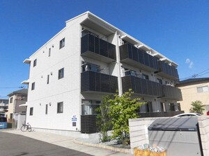 ベレオ荒井駅前