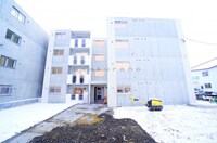 cortile（コルティーレ）曙A