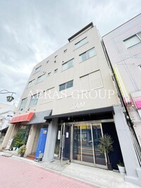 トミービル