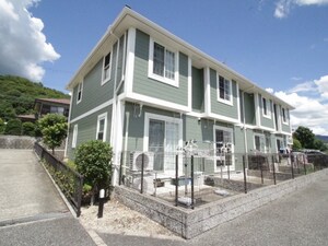 サンリットヒルB棟
