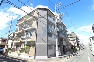 アバンサール山之内