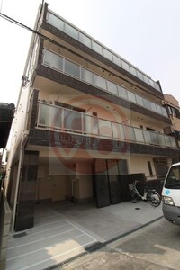 アビーコリーヌ