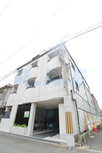 ホワイトヴィラ杉本