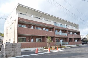 アールメゾン同志社駅前