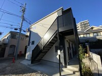 Ｆｌａｔ．Ｋ　Ｂｌｏｓｓｏｍｓ