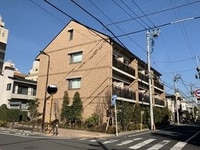 成城ウエストワン