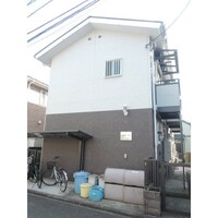 Hampton Court　(ﾊﾝﾌﾟﾄﾝｺ-ﾄ)