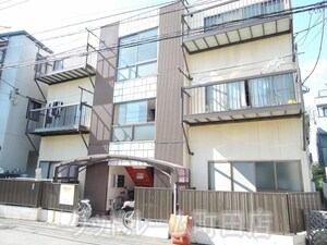 ドライデンコート