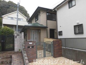 Ｄ－ｒｏｏｍ能ヶ谷貸家