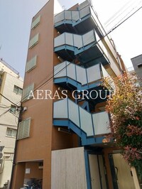 T.Park s HIGASHINAKANO