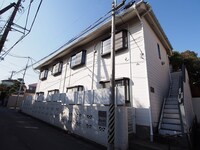 atG