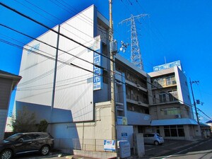 情報都市ビル