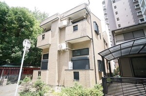 ピュア箱崎八番館