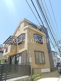 南町2丁目貸戸建て