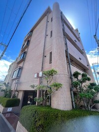 ヴィラヌーブ本山