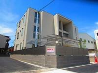 トレーフル御崎