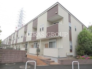 クロバーハイツB棟
