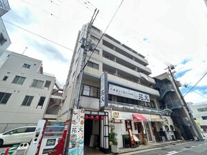 ブルーシャトー板宿