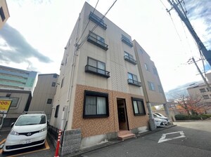 ハイツクレセール