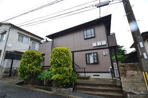 山麓荘