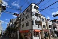 シャルマン中山手