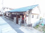 松ヶ丘中町貸家