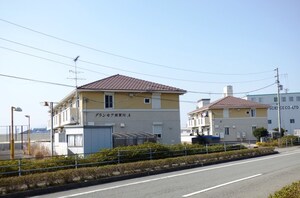 グランモア那賀川　B棟