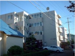 メゾンドール宮の森