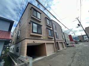 サンハイツ　ルナ