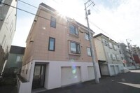 プレシャスコート